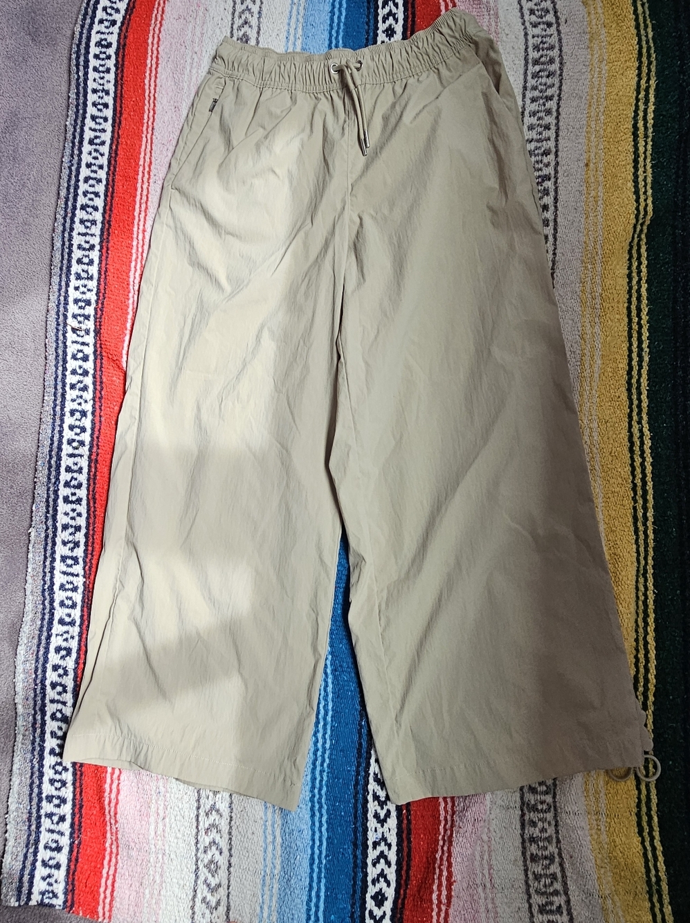 Womens Athleta Midday cropped pants